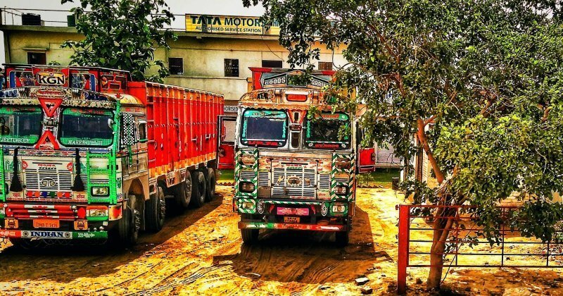 Тюнинг по-индийски: грузовики, от которых не отвести глаз (18 фото)