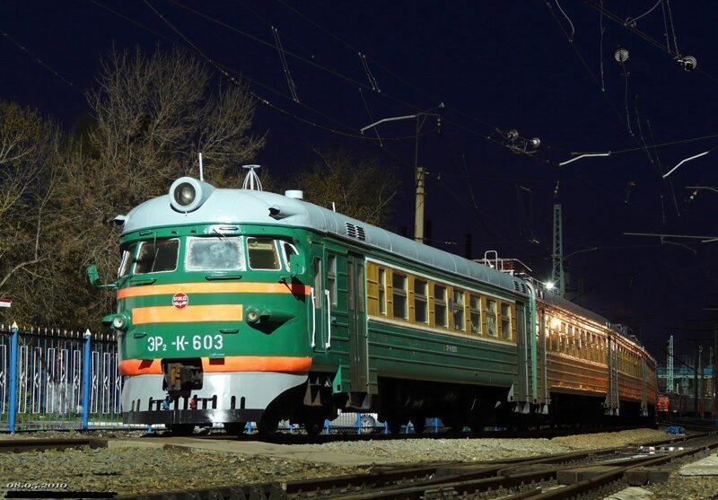 Фото поездов и прочего жд-транспорта с просторов интернета (55 фото)